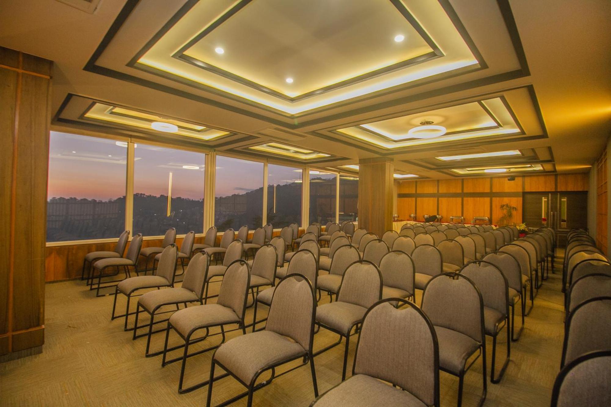 Amritara Surya, Mcleodganj, Dharamshala Hotel Luaran gambar