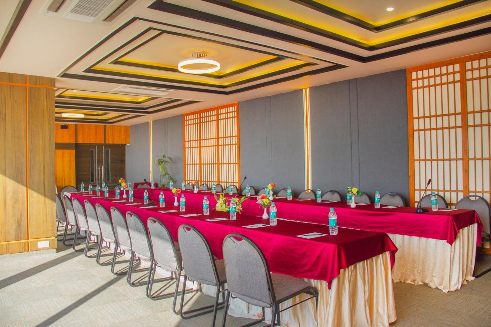 Amritara Surya, Mcleodganj, Dharamshala Hotel Luaran gambar
