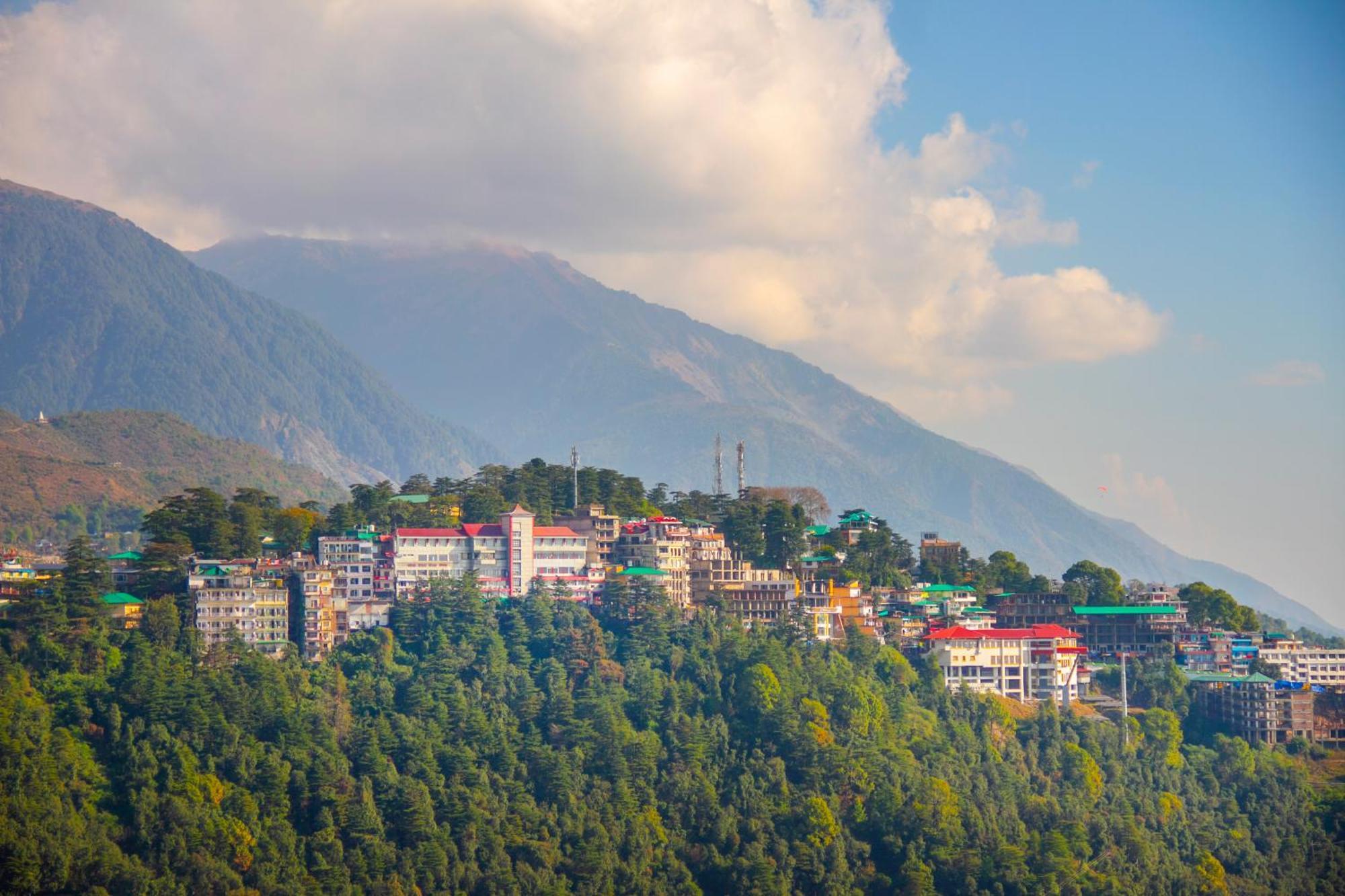 Amritara Surya, Mcleodganj, Dharamshala Hotel Luaran gambar