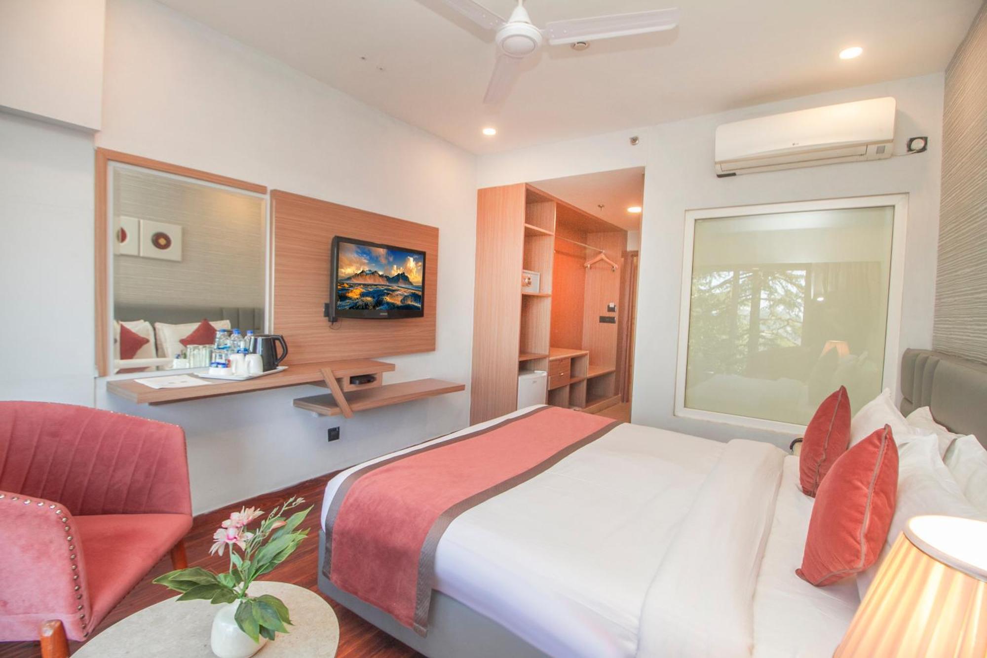 Amritara Surya, Mcleodganj, Dharamshala Hotel Luaran gambar